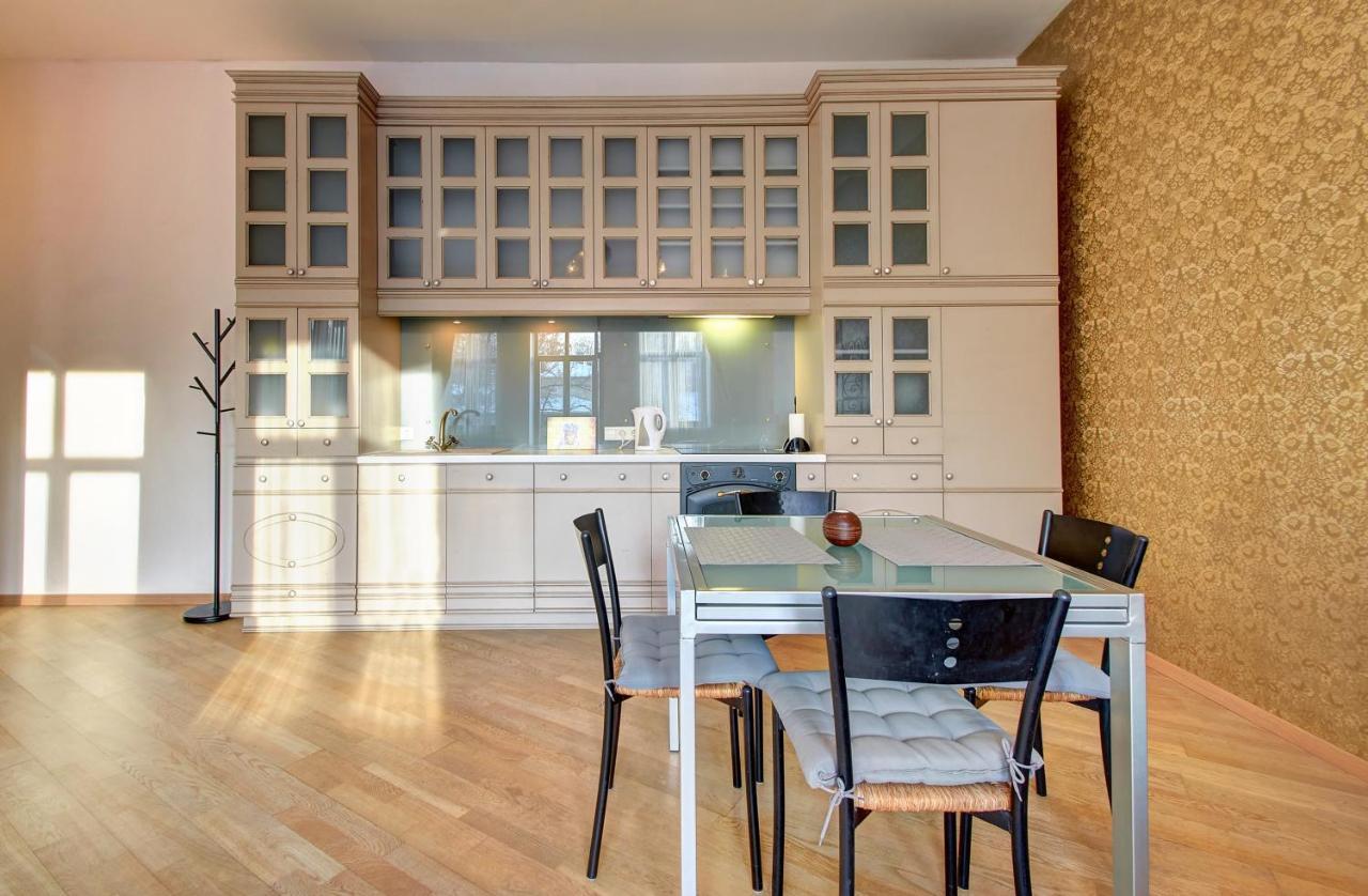Romantic City Center Apartment In Old Town VNO Exteriör bild