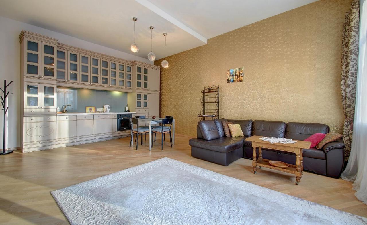 Romantic City Center Apartment In Old Town VNO Exteriör bild